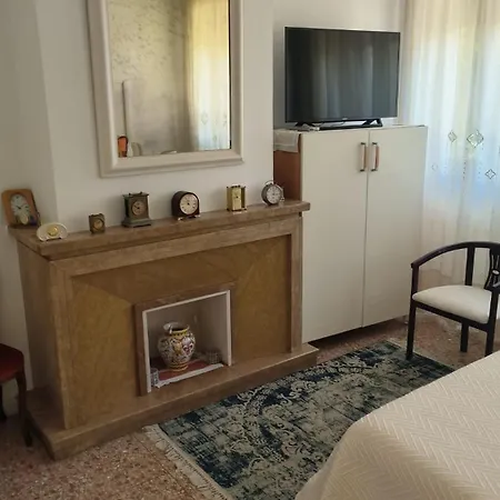 Pensión La Badia Del Cavaliere Roma